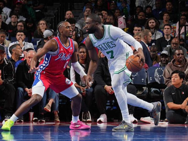 Новини спорту - НБА:невдача Юти з Михайлюком, успіх Чикаго та поразка Денвера від Портленда