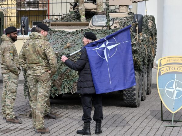 Новини світу - Пентагон планував вивести війська з країн Балтії - конгресмен