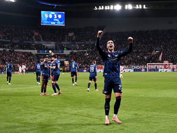 Новини спорту - Півзахисник Арсеналу своїм дублем забезпечив впевнену перемогу над Славією