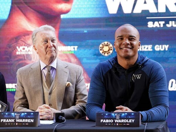 Новини спорту - Промоутер Вордлі оцінив присвоєння боксеру чемпіонського звання