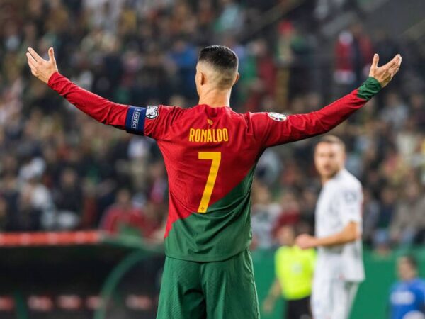Новини спорту - Роналду очікує непросту атмосферу під час матчу з Ірландією