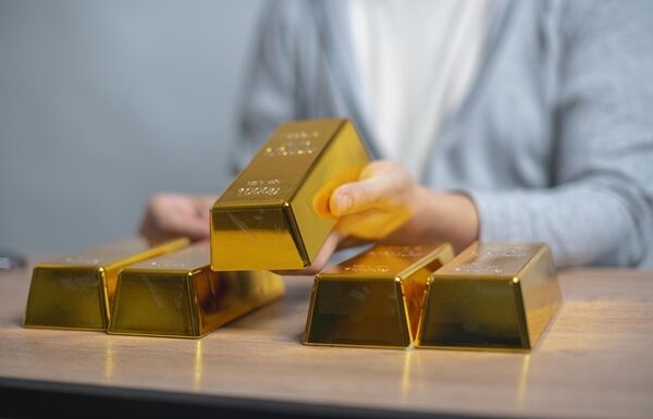 Новини бізнесу - Росія вперше почала розпродавати свій золотий запас