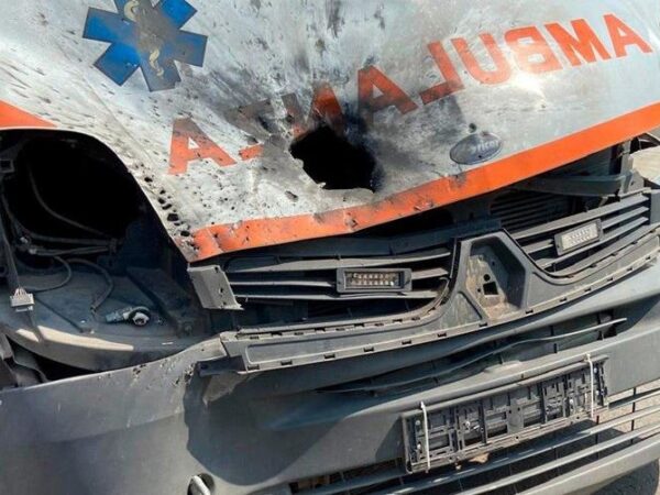 Новини України - Росіяни з дрона атакували "швидку" в Херсоні: є поранені