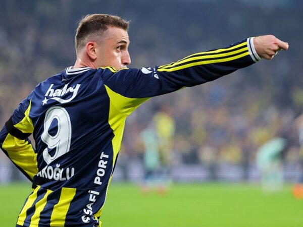 Новини спорту - Сліпе наслідування турецьким футболістом Гаррі Поттера привело до позову