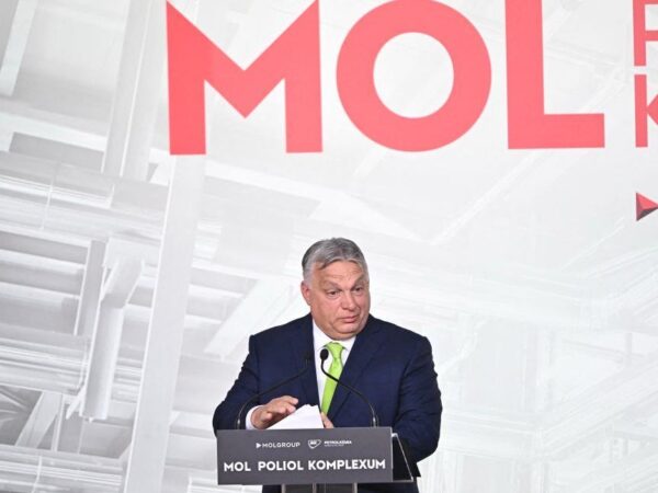 Новини бізнесу - США дозволили Угорщині купувати нафту в РФ іще рік