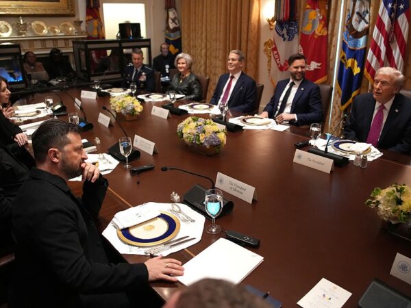 Новини світу - США погрожують припинити постачання зброї Україні - ЗМІ