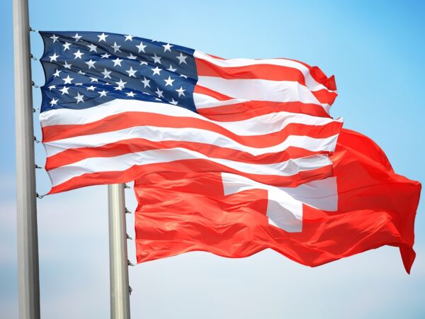 Новини світу - США знизили мита на швейцарські товари до 15%