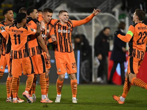 Новини спорту - Стали відомі головні зірки матчу Шемрок Роверс - Шахтар