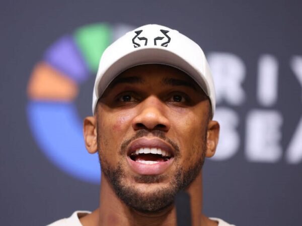 Новини спорту - Стало відомо ім'я потенційного суперника Джошуа до бою з Джейком Полом