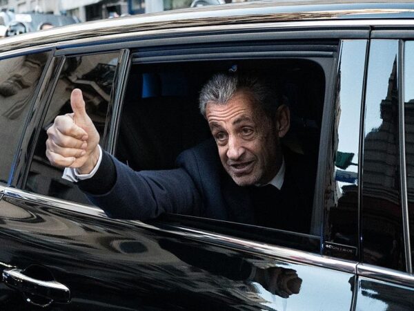 Новини світу - Суд у Франції прийняв несподіване рішення щодо Саркозі