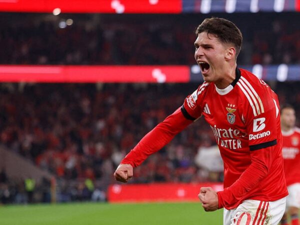 Новини спорту - Судаков відзначився голом за Бенфіку