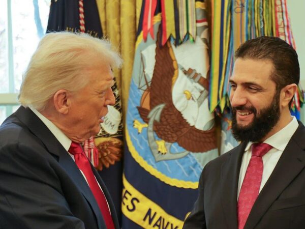 Новини світу - Трамп зустрівся з президентом Сирії і пообіцяв допомогу