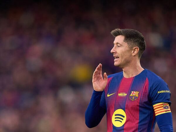 Новини спорту - Турецький клуб зробив крок до підписання бомбардира Барселони