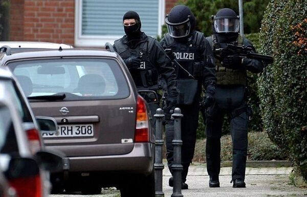 Новини світу - У ФРН провели масштабний рейд за підозрою в торгівлі людьми