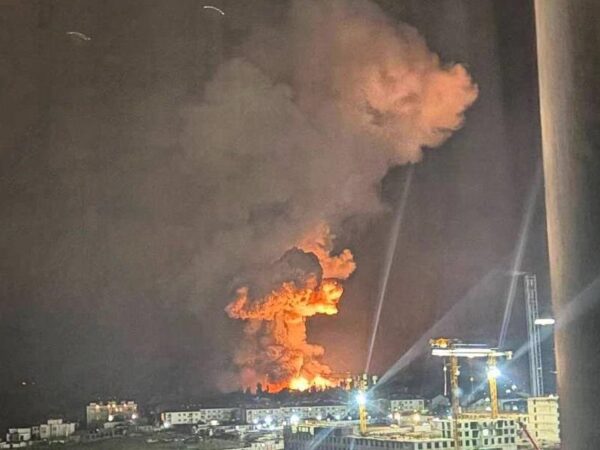 Новини світу - У Новоросійську палає нафтобаза