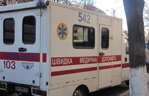 Новини України - У Тернополі чоловік намагався втекти з будівлі ТЦК на мотузці з одягу