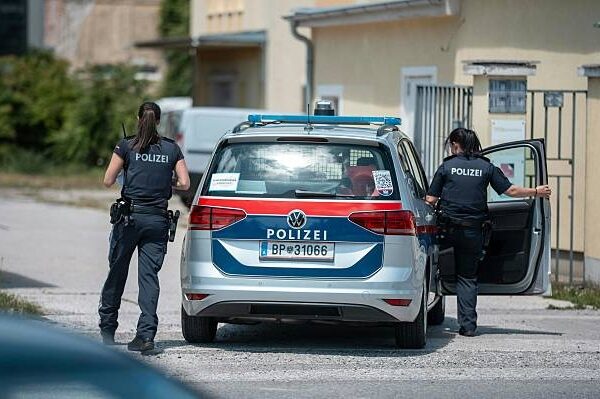 Новини світу - У Відні у згорілому автомобілі виявили тіло українця