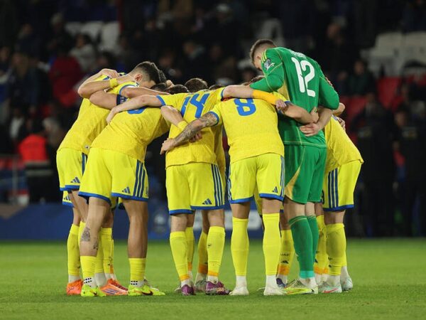 Новини спорту - Україна представила склад на гру з Ісландією, втративши одного хавбека