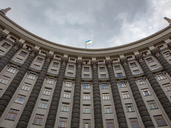 Новини України - Уряд запускає проєкт з корекції рубців для військових