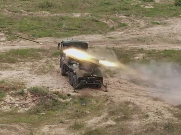 Новини України - В НГУ провели випробування оновленої РСЗВ Град