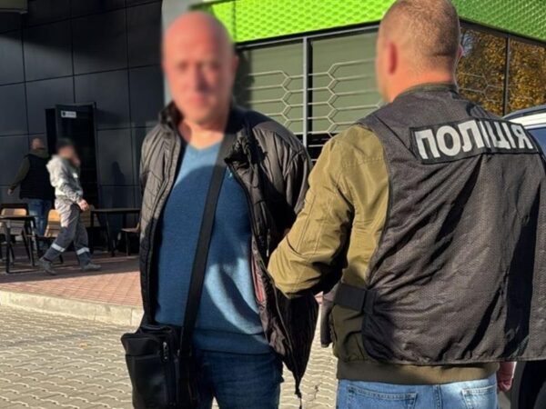 Новини України - В Одесі затримали чоловіка, який пропонував ухилянту працевлаштувати до СБУ