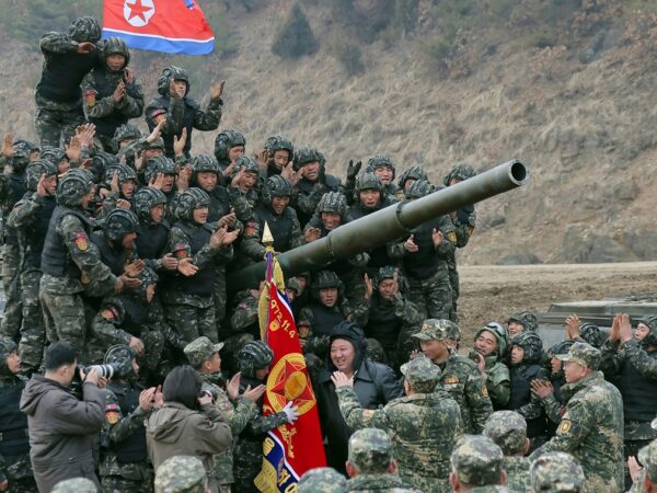 Новини світу - В Росії заявили, що північнокорейські сапери розміновують Курщину