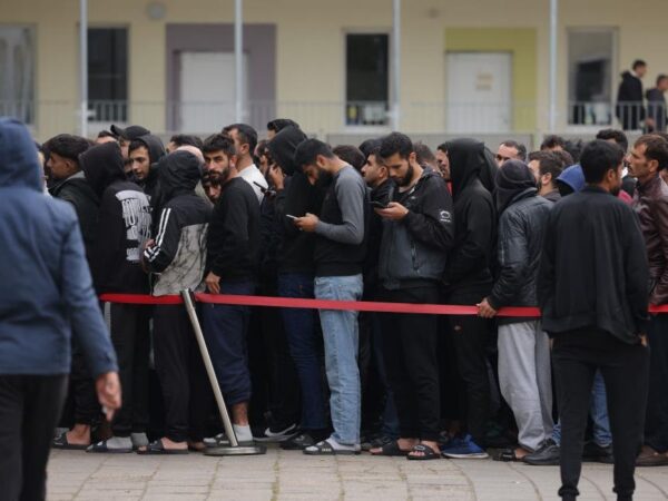 Новини світу - В Сирію після падіння режиму Асада вернулося понад один мільйон біженців