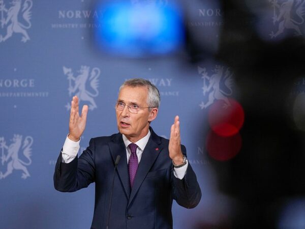 Новини України - Відмова Україні. Мемуари екс-голови НАТО