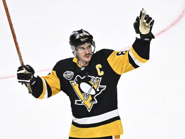 Новини спорту - Відомий канадський хокеїст дивиться з надією на майбутні Олімпіади