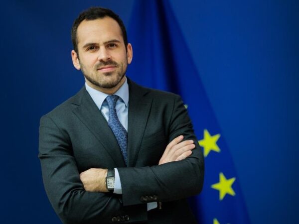 Новини світу - ЄК відреагувала на корупційний скандал в Україні