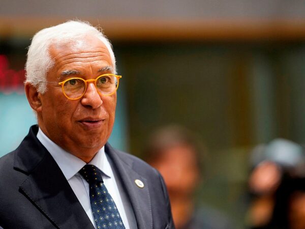 Новини світу - ЄС проведе спецзустріч лідерів щодо мирного плану США