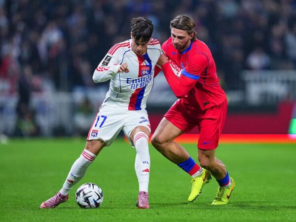 Новини спорту - Забарний відіграв увесь матч за ПСЖ, отримавши середній бал