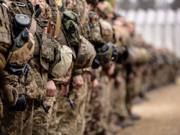 Новини України - Загинули військові і діти. Удар по шикуванню ЗСУ