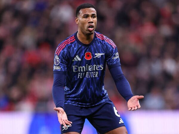 Новини спорту - Захисник Арсеналу травмувався, захищаючи честь збірної Бразилії