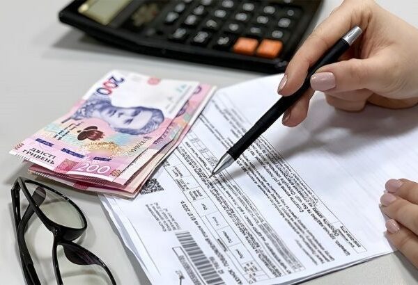 Новини України - Закон про борги: колектори без суду зможуть забрати єдину квартиру