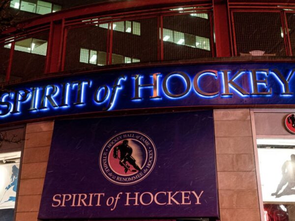 Новини спорту - Зала хокейної слави НХЛ поповнилася новими іменами