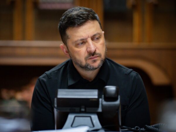 Новини України - Зеленський обговорив із президентом Румунії оборонну допомогу Україні