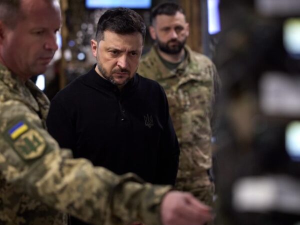 Новини України - Зеленський прибув на фронт у Запорізькій області