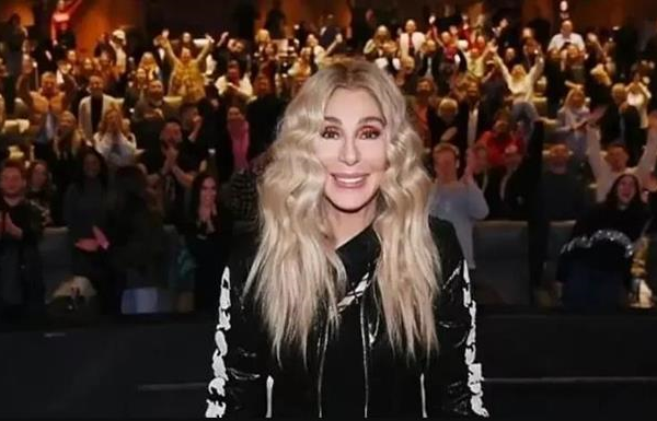 Новини культури - 80-річна Шер планує весілля з молодшим коханим - інсайдери