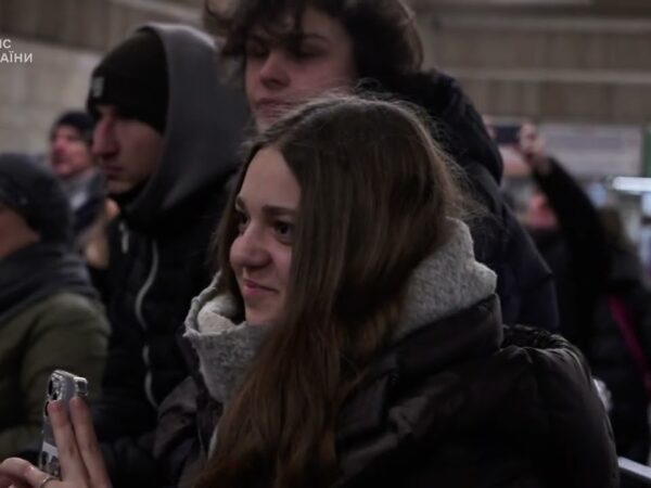 Музика, що єднає: Оркестр ДСНС привітав киян із прийдешнім Різдвом 🎄