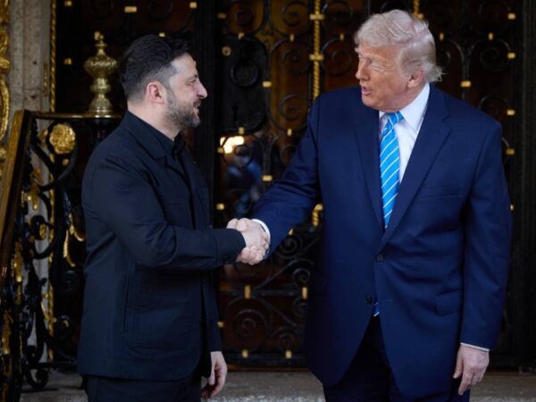 Спілкування Володимира Зеленського й Дональда Трампа з медіа