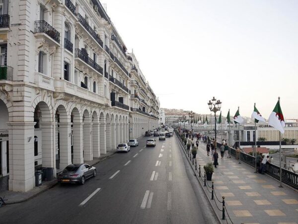 Новини світу - Алжир вимагає у Франції репарації "за злочини колоніалізму"