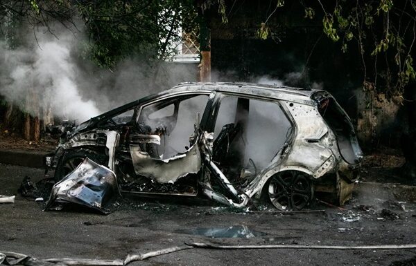 Авто новини - Електромобілі горять рідше за авто з ДВЗ - дослідження