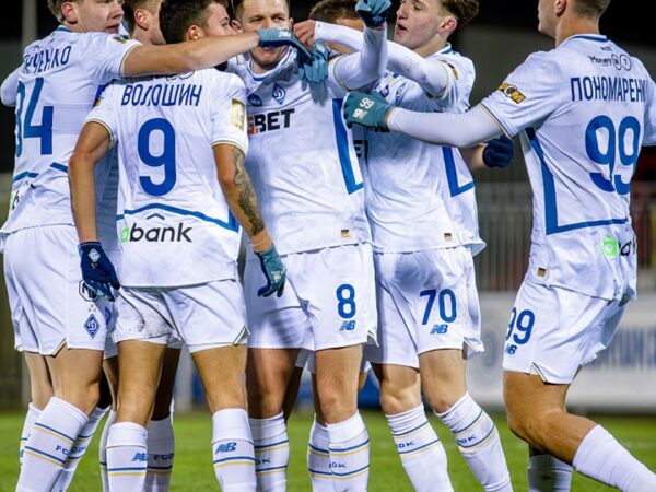 Новини спорту - Фіорентина - Динамо: онлайн-трансляція матчу Ліги конференцій