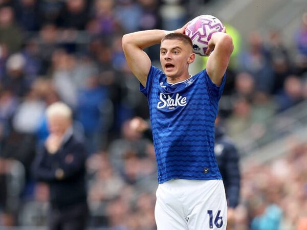 Новини спорту - Головний тренер Евертона зробив заяву стосовно Миколенка