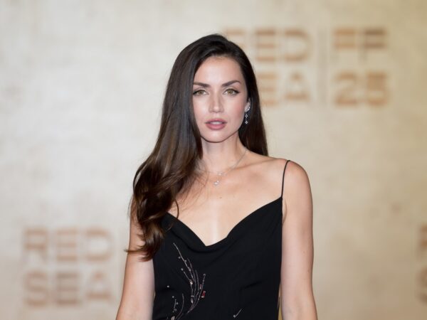 Новини культури - Колишні дружини Тома Круза підтримали Ану де Армас після розриву