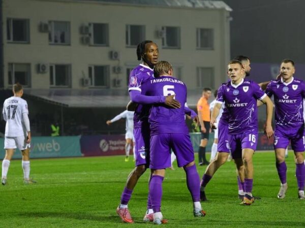 Новини спорту - ЛНЗ успішно грає з Оболонню і стає проміжним лідером чемпіонату