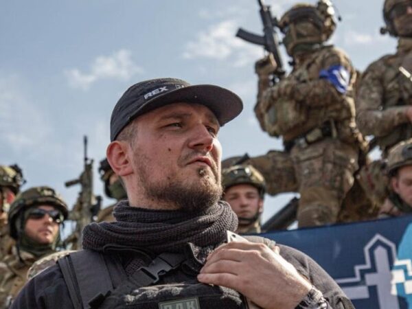 Новини України - На фронті загинув командир РДК Денис Капустін