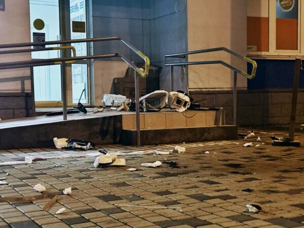 Новини України - Над Одесою сильне полум'яне сяйво: РФ атакує БпЛА