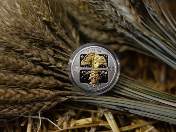 Новини України - Нацбанк випустив нову пам'ятну монету до Різдва